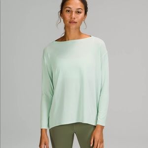 Lululemon Back in Action Long Sleeve Tee in Delicate Mint sz 8